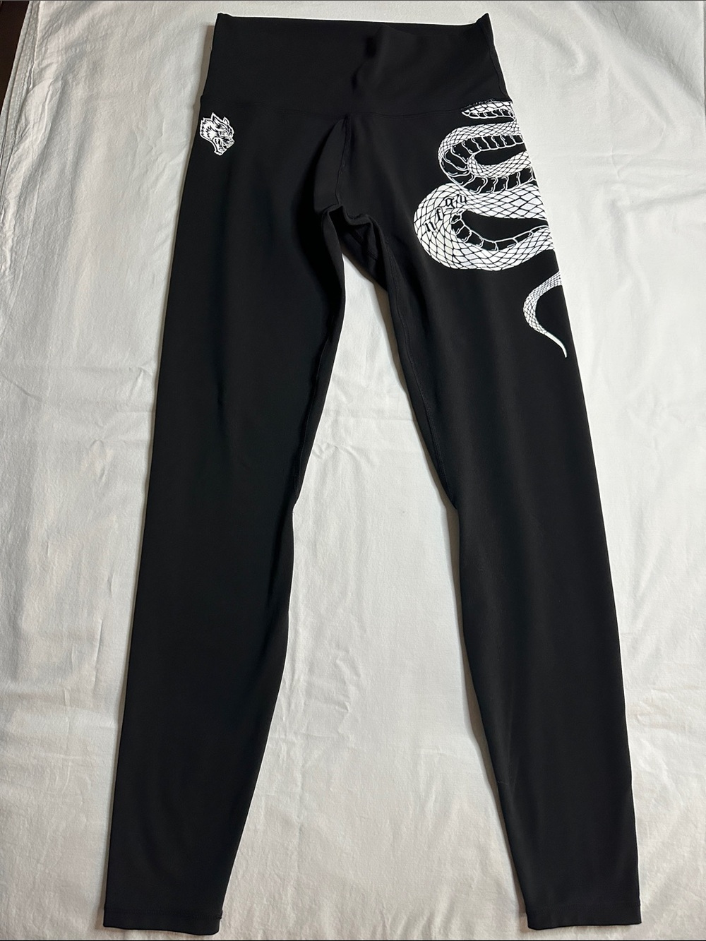 Darc Sport Black Leggings with Snake Graphic Size M